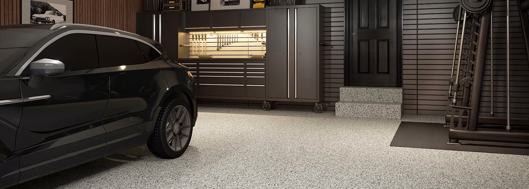 Torginol Standard flake flooring application